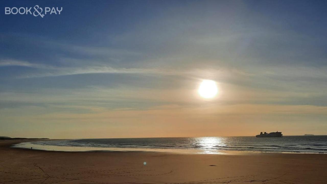 Le Saint-Pierre - Idealement Situe Avec Sauna Calais Buitenkant foto